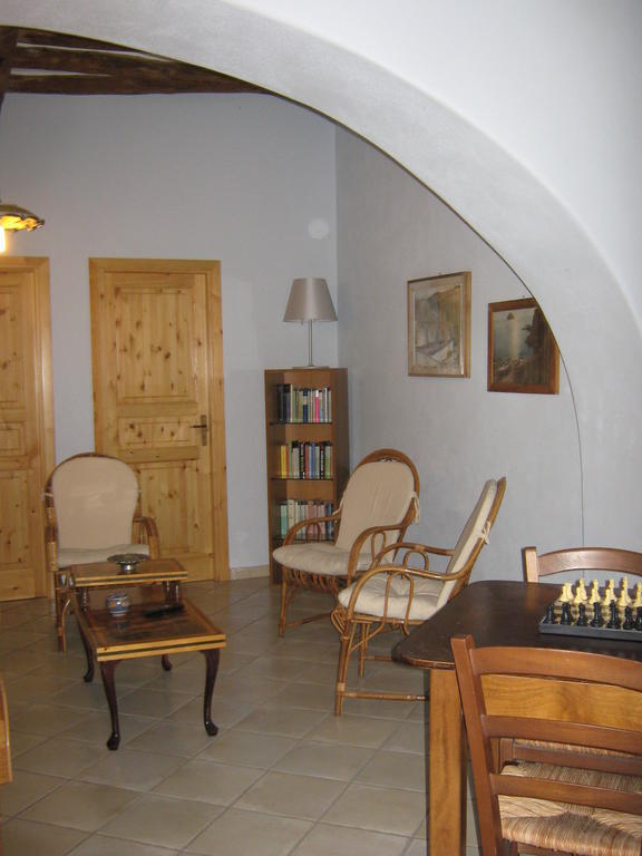 Albergo Seaside Leni Exterior photo