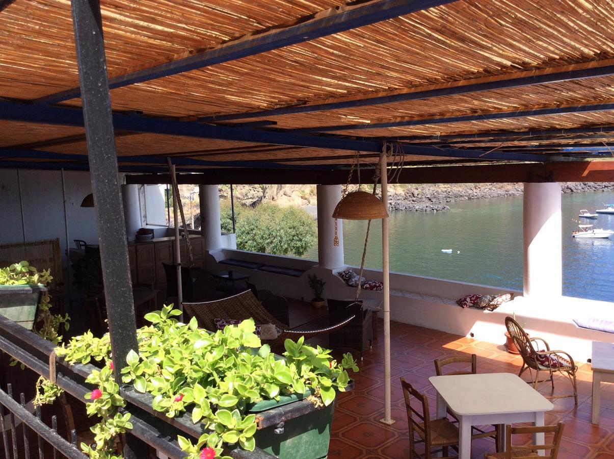 Albergo Seaside Leni Exterior photo